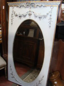 Miroir en vente à la Caverne d'Ali Baba, dépôt vente à Sète (34200)